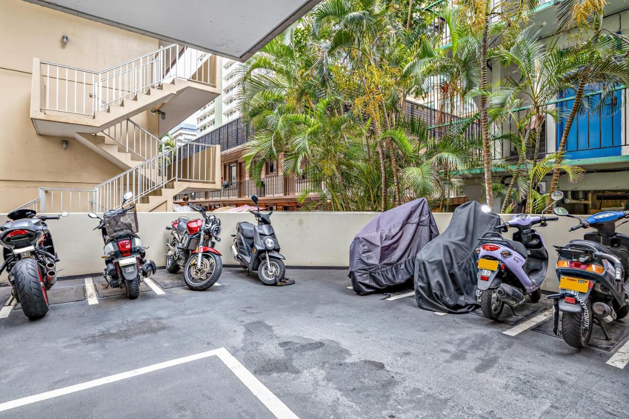 Modern Waikiki Condo Perfect For Beach Getaway! 檀香山 外观 照片